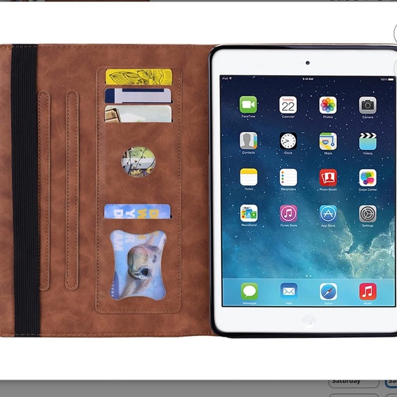 iPad Cover for Generations 7,8,9. - Picture 4 of 13